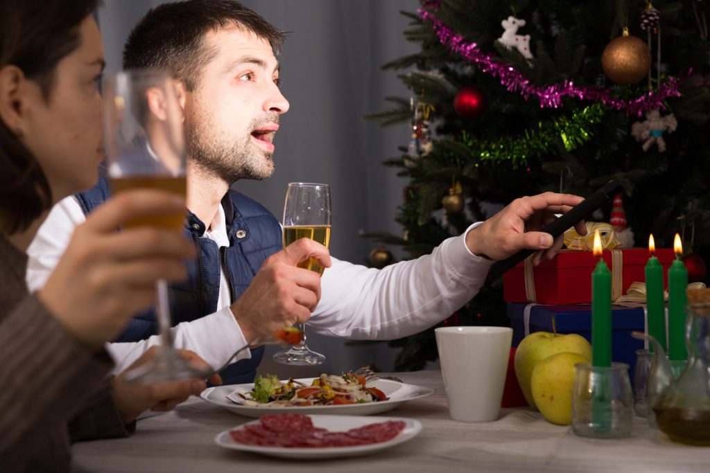 How to handle unwelcome food and body comments during the holidays this year