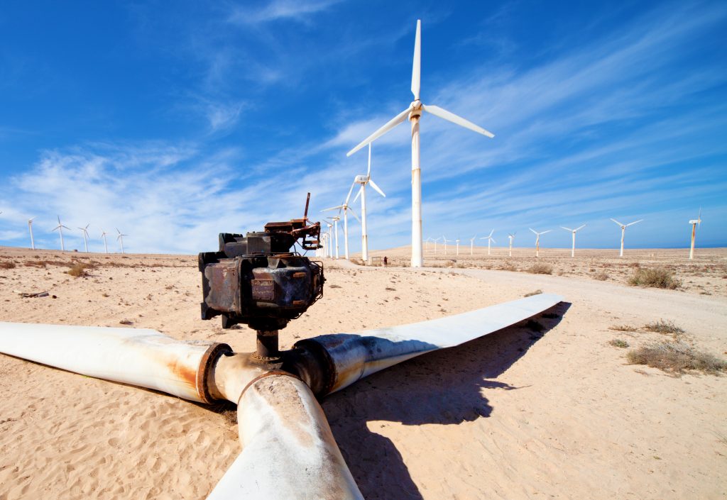 re-wind-wants-to-build-things-using-old-wind-turbine-blades-laptrinhx